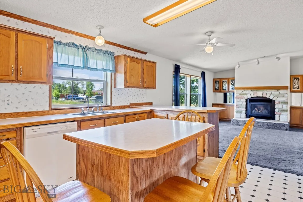 1825 Rottweiler, Belgrade, Montana 59714, Belgrade, Montana 59714, 3 Bedrooms Bedrooms, ,2 BathroomsBathrooms,Residential,For Sale,1825 Rottweiler, Belgrade, Montana 59714,403172
