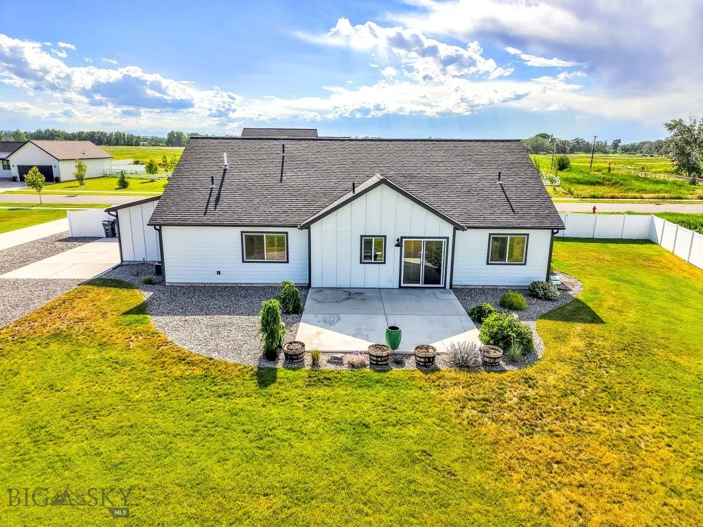 915 Stewart Loop, Bozeman, Montana 59718, Bozeman, Montana 59718, 4 Bedrooms Bedrooms, ,1 BathroomBathrooms,Residential,For Sale,915 Stewart Loop, Bozeman, Montana 59718,403196