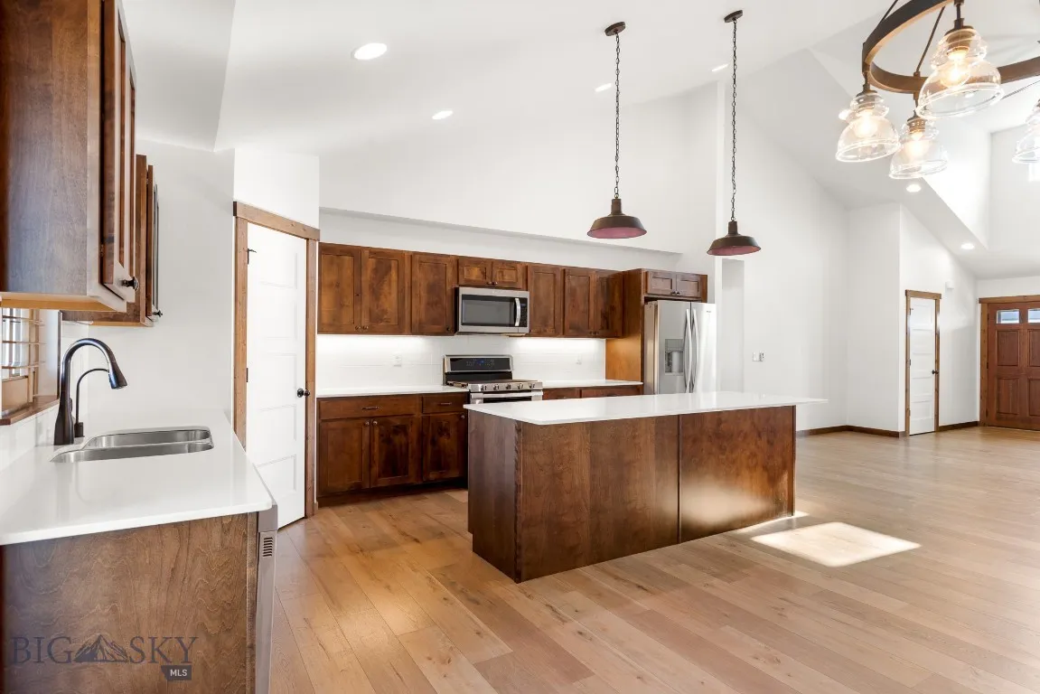 915 Stewart Loop, Bozeman, Montana 59718, Bozeman, Montana 59718, 4 Bedrooms Bedrooms, ,1 BathroomBathrooms,Residential,For Sale,915 Stewart Loop, Bozeman, Montana 59718,403196