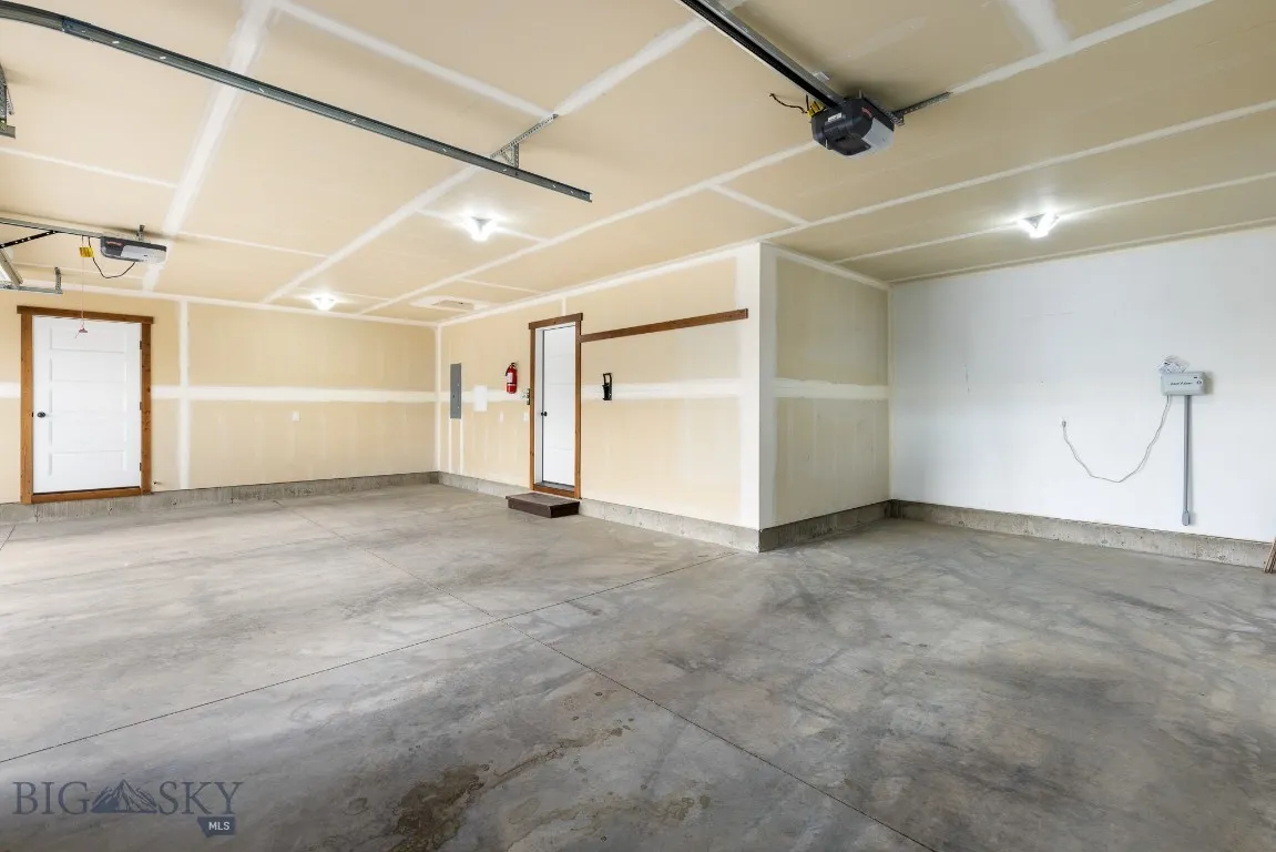 915 Stewart Loop, Bozeman, Montana 59718, Bozeman, Montana 59718, 4 Bedrooms Bedrooms, ,1 BathroomBathrooms,Residential,For Sale,915 Stewart Loop, Bozeman, Montana 59718,403196