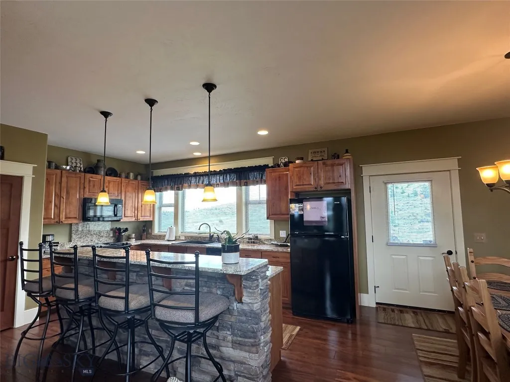 64 Mountain View Trail, White Sulphur Springs, Mon, White Sulphur Springs, Montana 59645, 4 Bedrooms Bedrooms, ,2 BathroomsBathrooms,Residential,For Sale,64 Mountain View Trail, White Sulphur Springs, Mon,0,403201