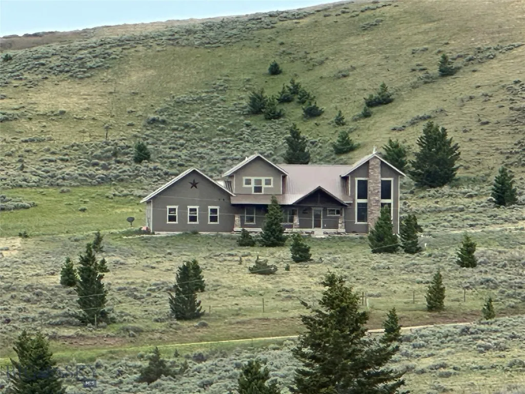 64 Mountain View Trail, White Sulphur Springs, Mon, White Sulphur Springs, Montana 59645, 4 Bedrooms Bedrooms, ,2 BathroomsBathrooms,Residential,For Sale,64 Mountain View Trail, White Sulphur Springs, Mon,0,403201