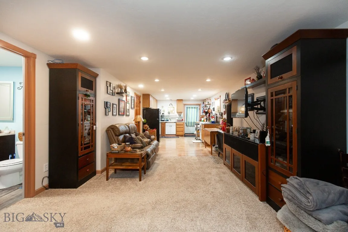 510 Table Mountain Dr, Gallatin Gateway, Montana 5, Gallatin Gateway, Montana 59730, 3 Bedrooms Bedrooms, ,2 BathroomsBathrooms,Residential,For Sale,510 Table Mountain Dr, Gallatin Gateway, Montana 5,403192