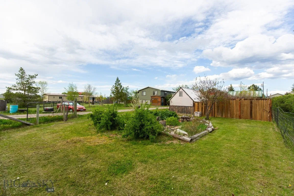 510 Table Mountain Dr, Gallatin Gateway, Montana 5, Gallatin Gateway, Montana 59730, 3 Bedrooms Bedrooms, ,2 BathroomsBathrooms,Residential,For Sale,510 Table Mountain Dr, Gallatin Gateway, Montana 5,403192