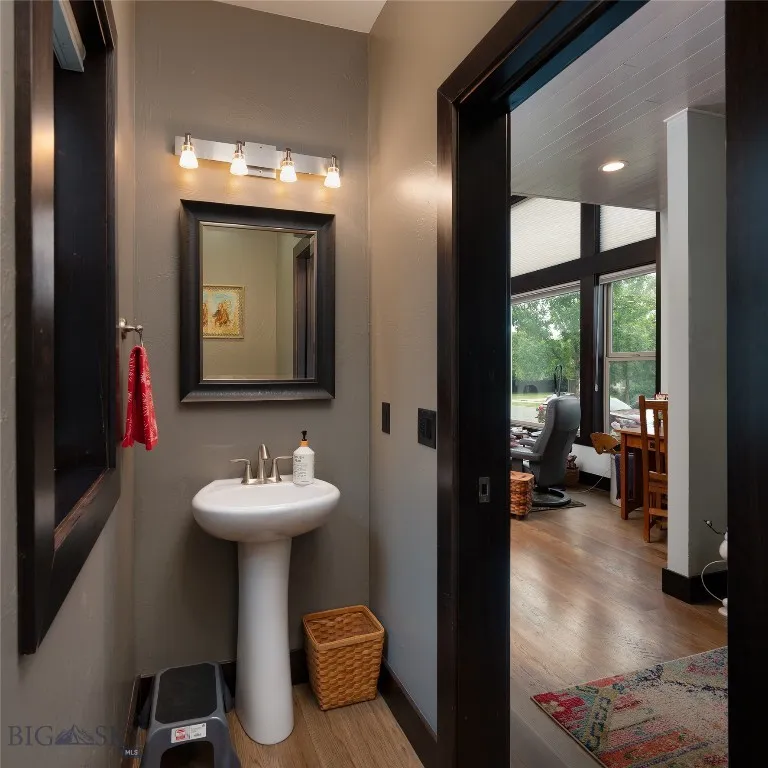 3165 Summer View Lane, Bozeman, Montana 59715, Bozeman, Montana 59715, 4 Bedrooms Bedrooms, ,1 BathroomBathrooms,Residential,For Sale,3165 Summer View Lane, Bozeman, Montana 59715,402847