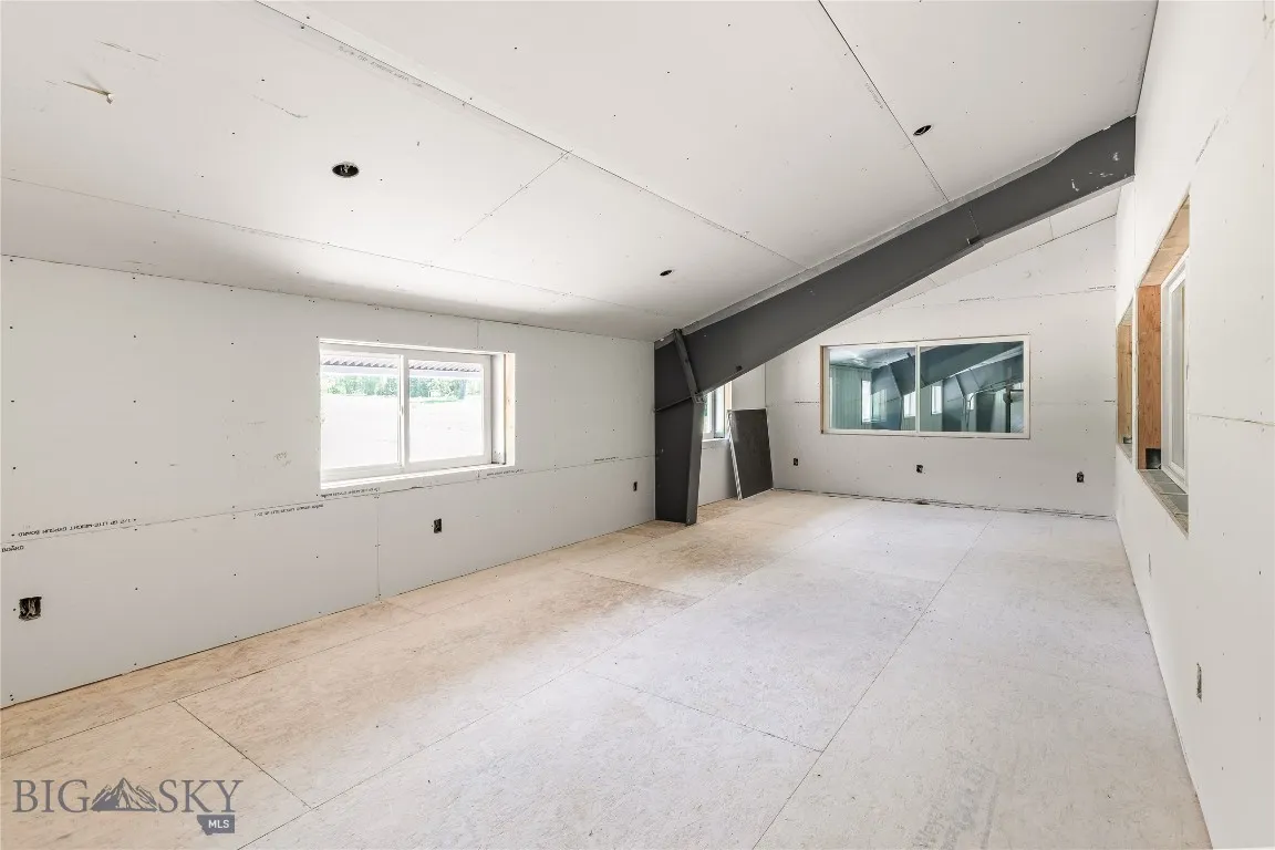 189 Blue Creek Road, Heron, Montana 59844, Heron, Montana 59844, 3 Bedrooms Bedrooms, ,2 BathroomsBathrooms,Residential,For Sale,189 Blue Creek Road, Heron, Montana 59844,403153