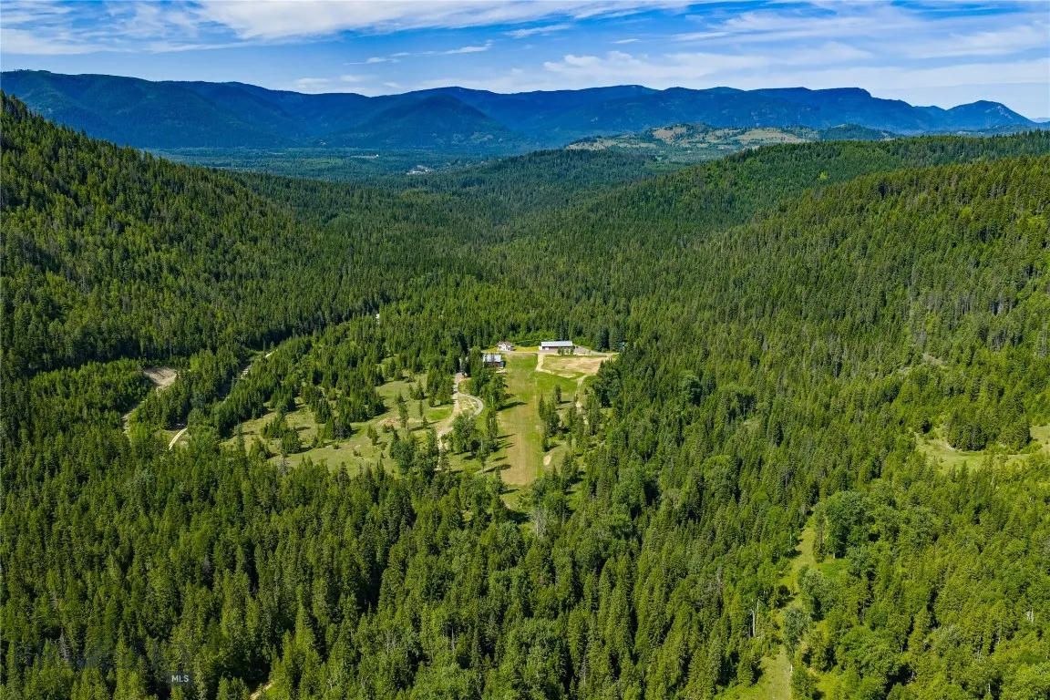 189 Blue Creek Road, Heron, Montana 59844, Heron, Montana 59844, 3 Bedrooms Bedrooms, ,2 BathroomsBathrooms,Residential,For Sale,189 Blue Creek Road, Heron, Montana 59844,403153