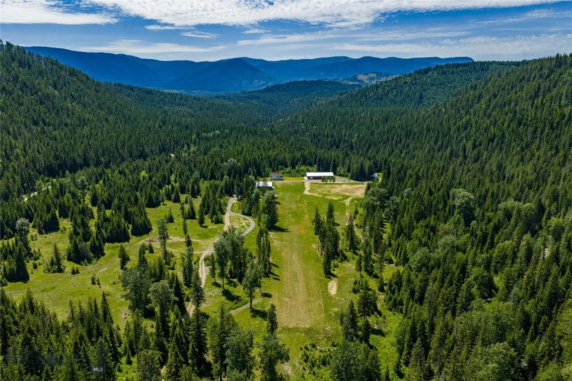 189 Blue Creek Road, Heron, Montana 59844, Heron, Montana 59844, 3 Bedrooms Bedrooms, ,2 BathroomsBathrooms,Residential,For Sale,189 Blue Creek Road, Heron, Montana 59844,403153
