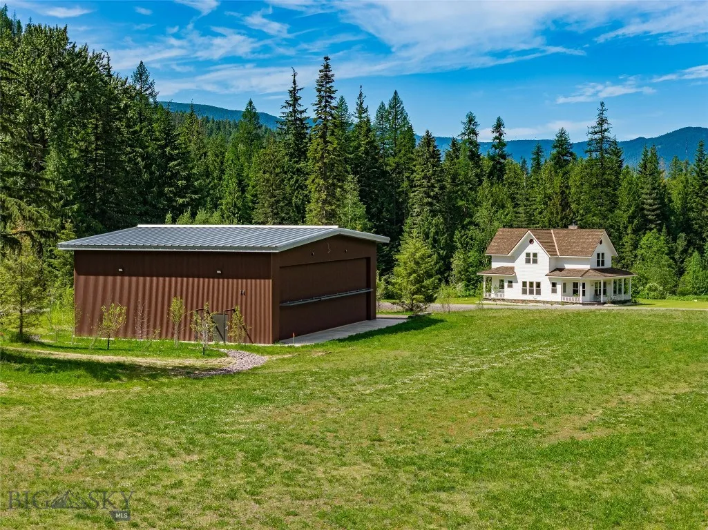 189 Blue Creek Road, Heron, Montana 59844, Heron, Montana 59844, 3 Bedrooms Bedrooms, ,2 BathroomsBathrooms,Residential,For Sale,189 Blue Creek Road, Heron, Montana 59844,403153