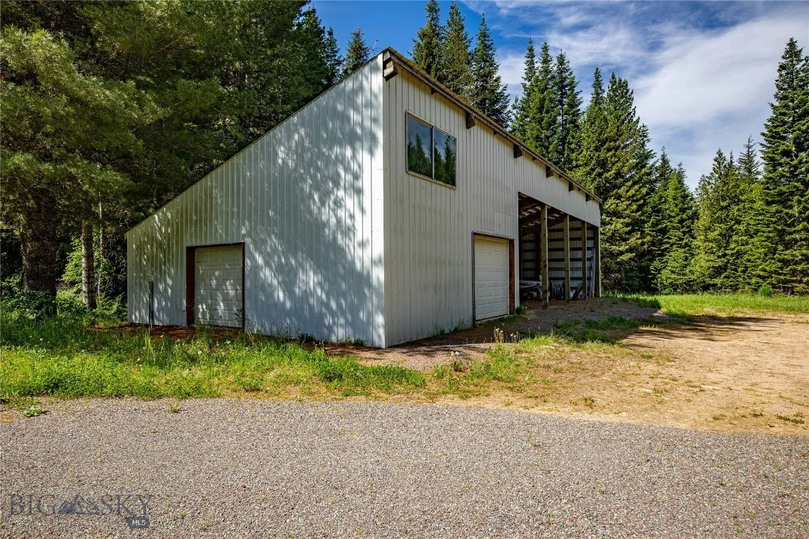 189 Blue Creek Road, Heron, Montana 59844, Heron, Montana 59844, 3 Bedrooms Bedrooms, ,2 BathroomsBathrooms,Residential,For Sale,189 Blue Creek Road, Heron, Montana 59844,403153