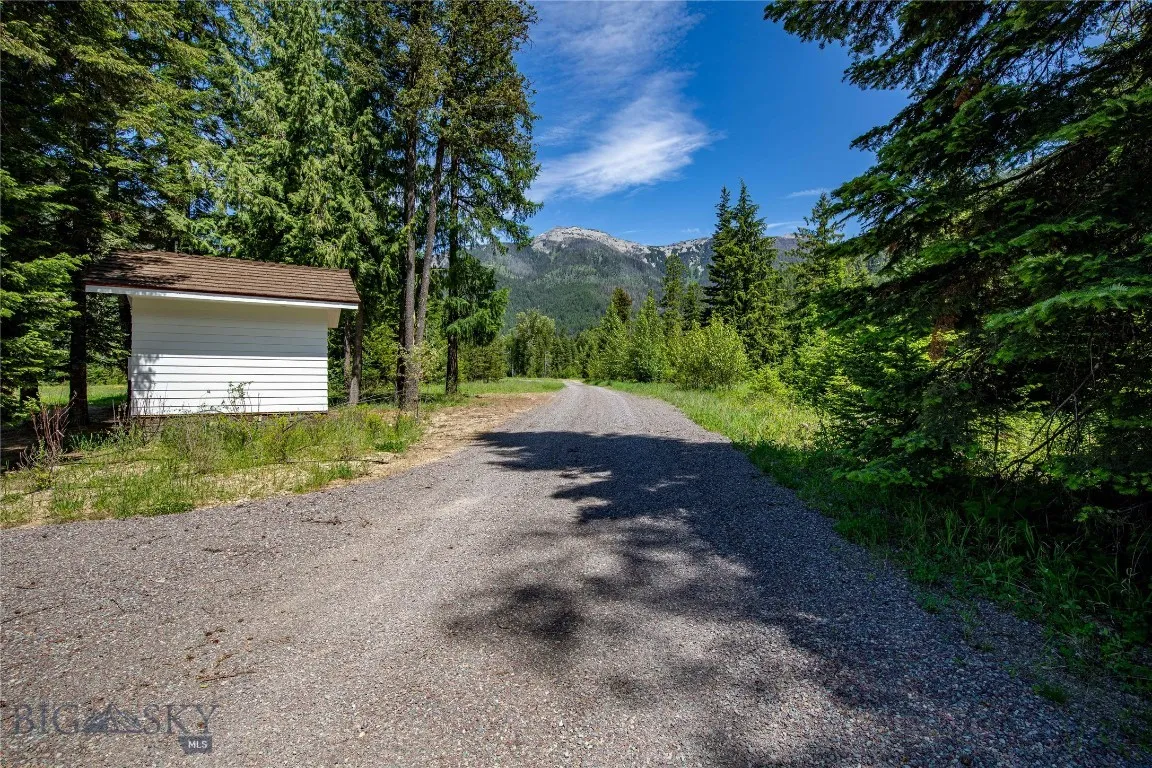189 Blue Creek Road, Heron, Montana 59844, Heron, Montana 59844, 3 Bedrooms Bedrooms, ,2 BathroomsBathrooms,Residential,For Sale,189 Blue Creek Road, Heron, Montana 59844,403153