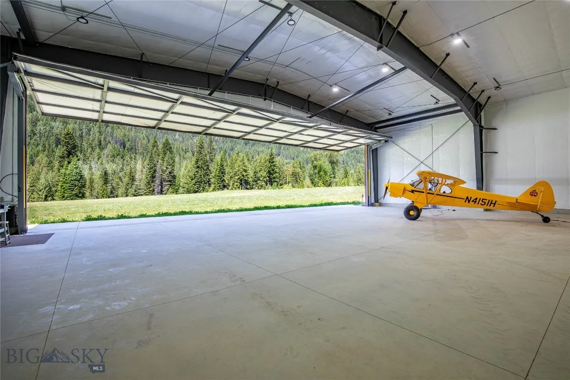 189 Blue Creek Road, Heron, Montana 59844, Heron, Montana 59844, 3 Bedrooms Bedrooms, ,2 BathroomsBathrooms,Residential,For Sale,189 Blue Creek Road, Heron, Montana 59844,403153