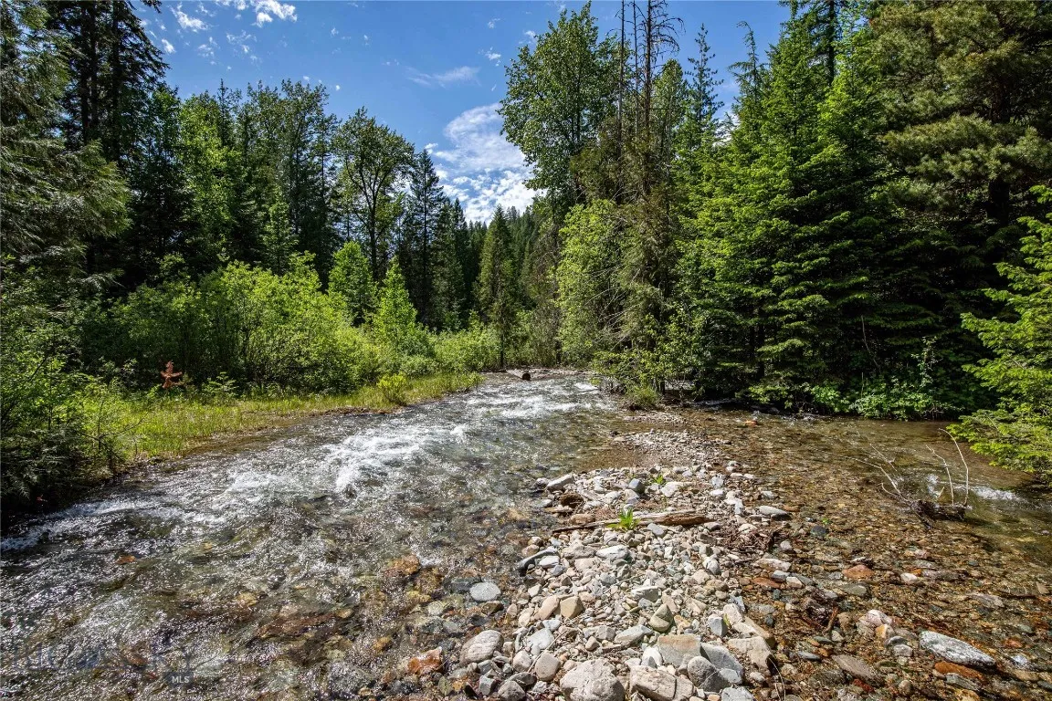 189 Blue Creek Road, Heron, Montana 59844, Heron, Montana 59844, 3 Bedrooms Bedrooms, ,2 BathroomsBathrooms,Residential,For Sale,189 Blue Creek Road, Heron, Montana 59844,403153