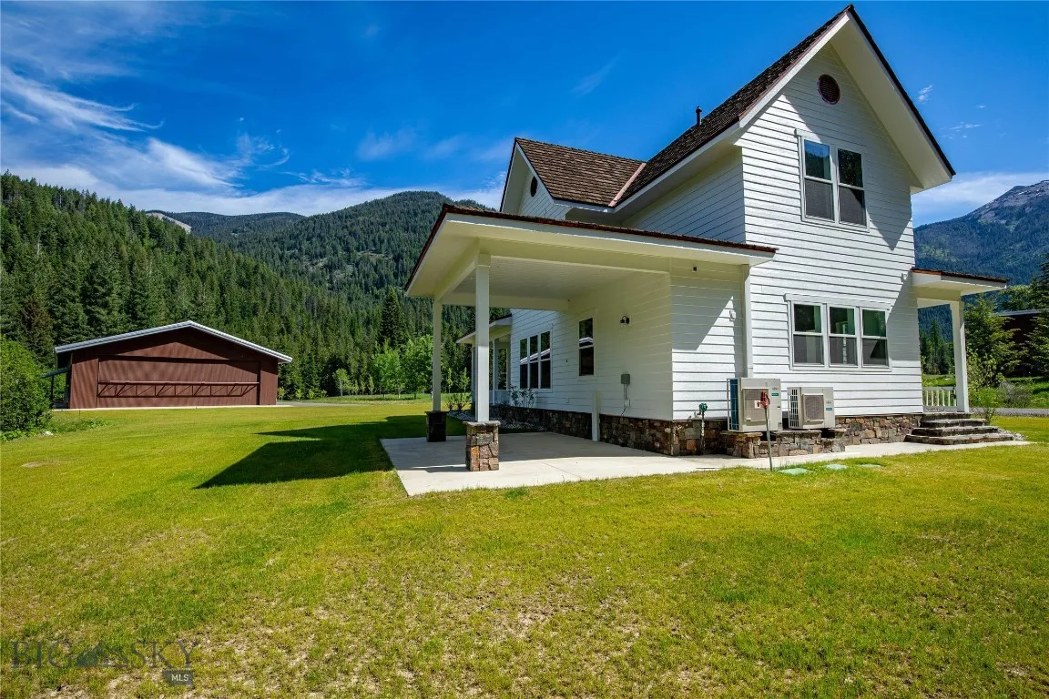 189 Blue Creek Road, Heron, Montana 59844, Heron, Montana 59844, 3 Bedrooms Bedrooms, ,2 BathroomsBathrooms,Residential,For Sale,189 Blue Creek Road, Heron, Montana 59844,403153
