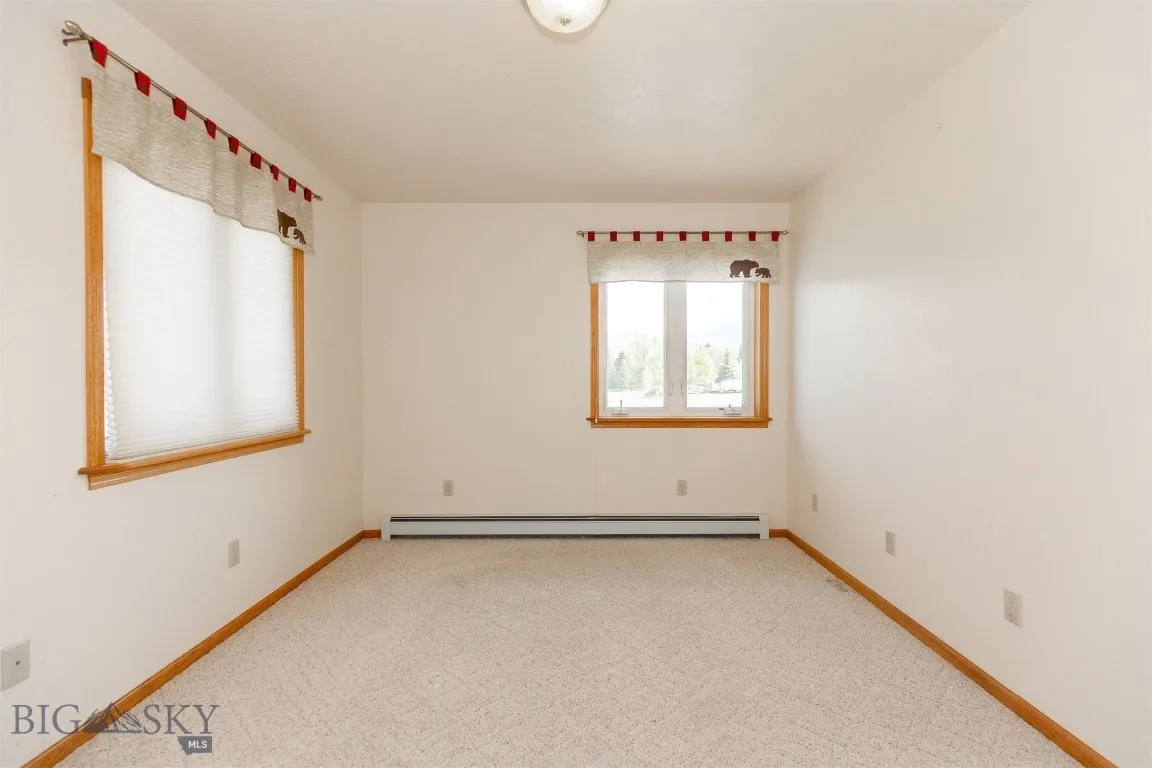 509 E Poppleton, Sheridan, Montana 59749, Sheridan, Montana 59749, 4 Bedrooms Bedrooms, ,1 BathroomBathrooms,Residential,For Sale,509 E Poppleton, Sheridan, Montana 59749,0,402724