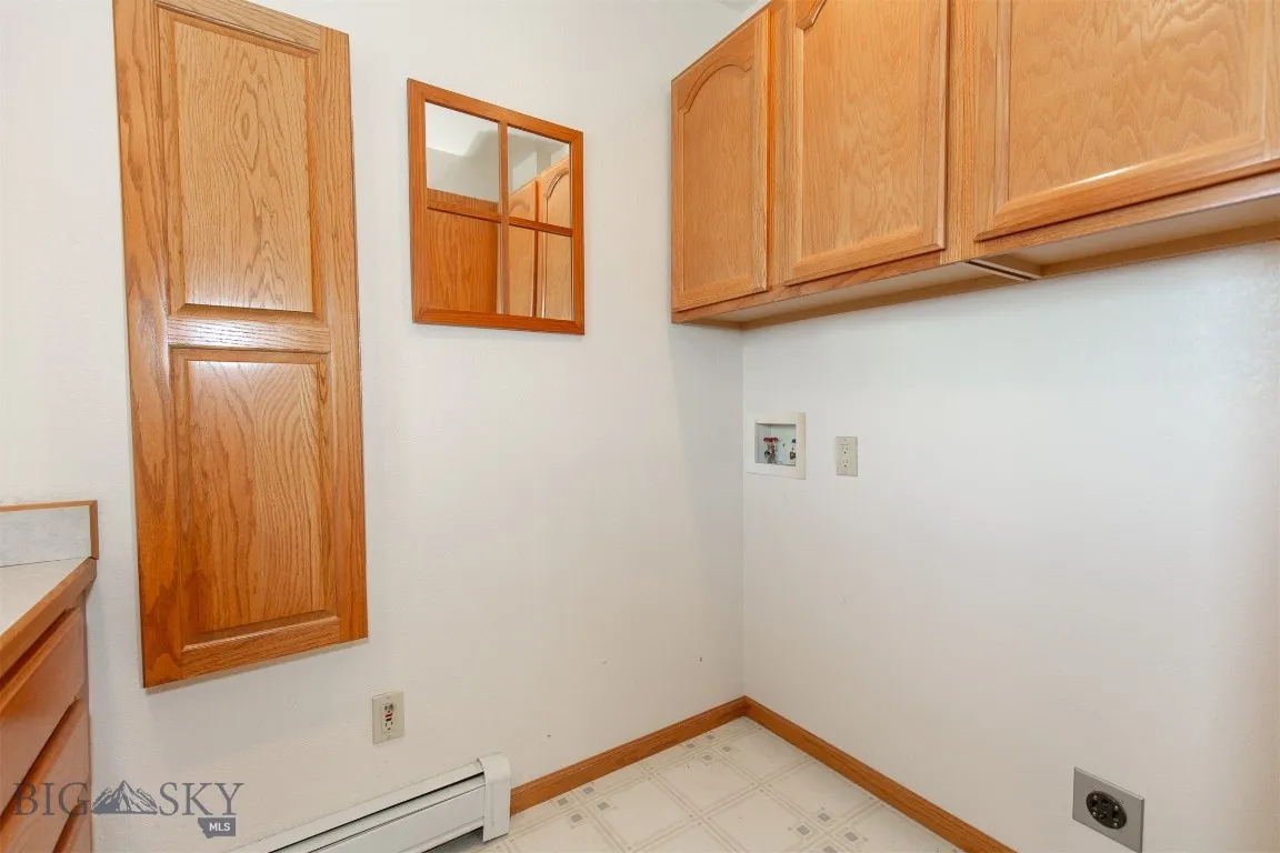 509 E Poppleton, Sheridan, Montana 59749, Sheridan, Montana 59749, 4 Bedrooms Bedrooms, ,1 BathroomBathrooms,Residential,For Sale,509 E Poppleton, Sheridan, Montana 59749,0,402724