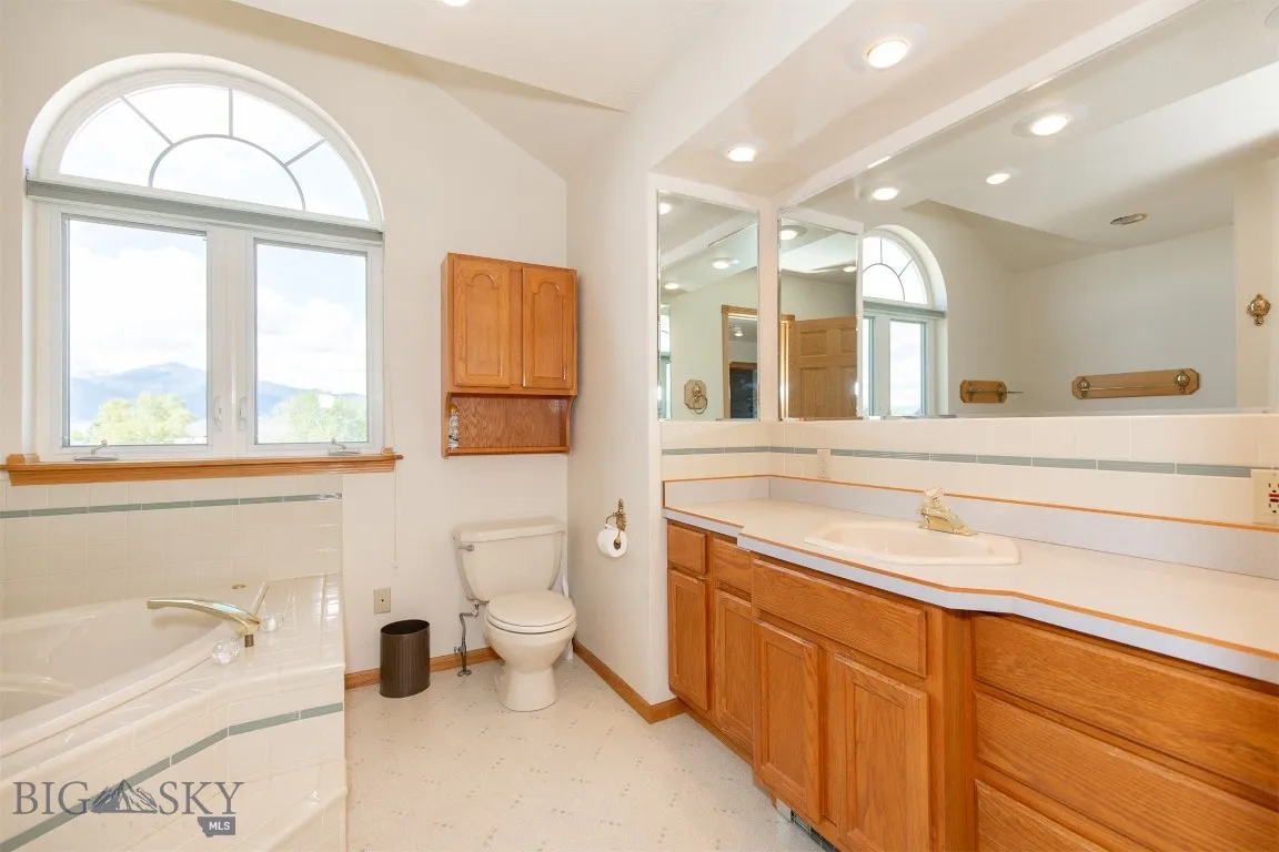 509 E Poppleton, Sheridan, Montana 59749, Sheridan, Montana 59749, 4 Bedrooms Bedrooms, ,1 BathroomBathrooms,Residential,For Sale,509 E Poppleton, Sheridan, Montana 59749,0,402724