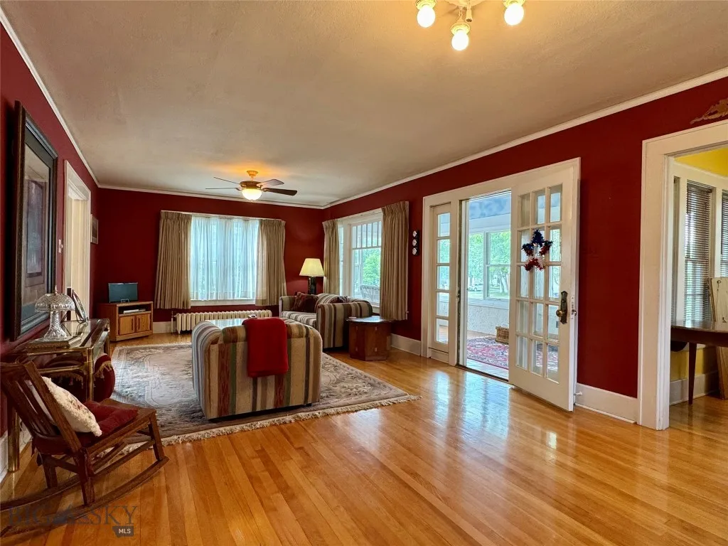 108 S 8th St., Livingston, Montana 59047, Livingston, Montana 59047, 3 Bedrooms Bedrooms, ,1 BathroomBathrooms,Residential,For Sale,108 S 8th St., Livingston, Montana 59047,403102