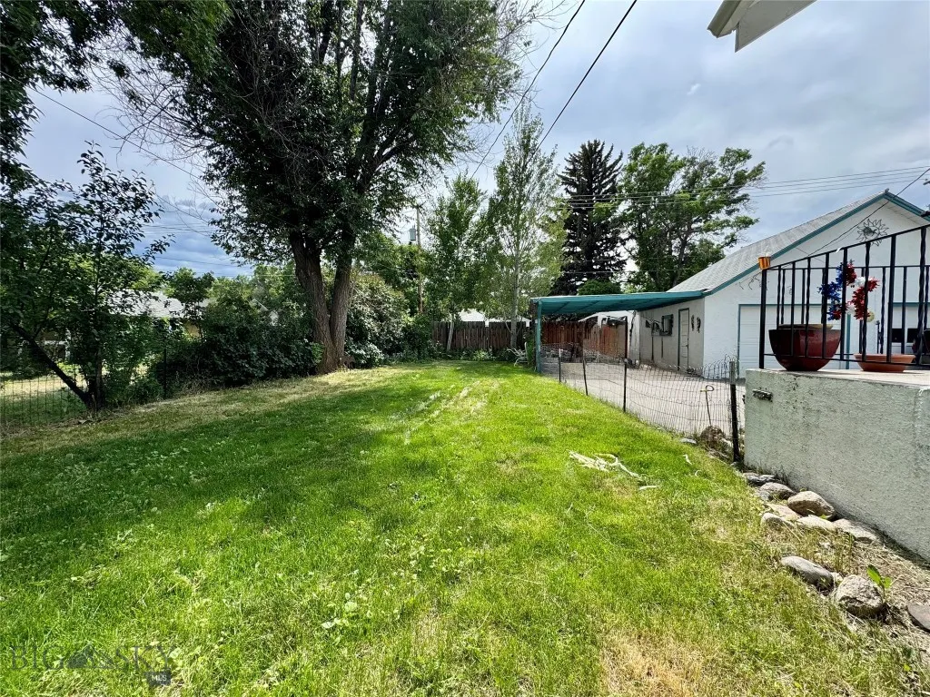 108 S 8th St., Livingston, Montana 59047, Livingston, Montana 59047, 3 Bedrooms Bedrooms, ,1 BathroomBathrooms,Residential,For Sale,108 S 8th St., Livingston, Montana 59047,403102