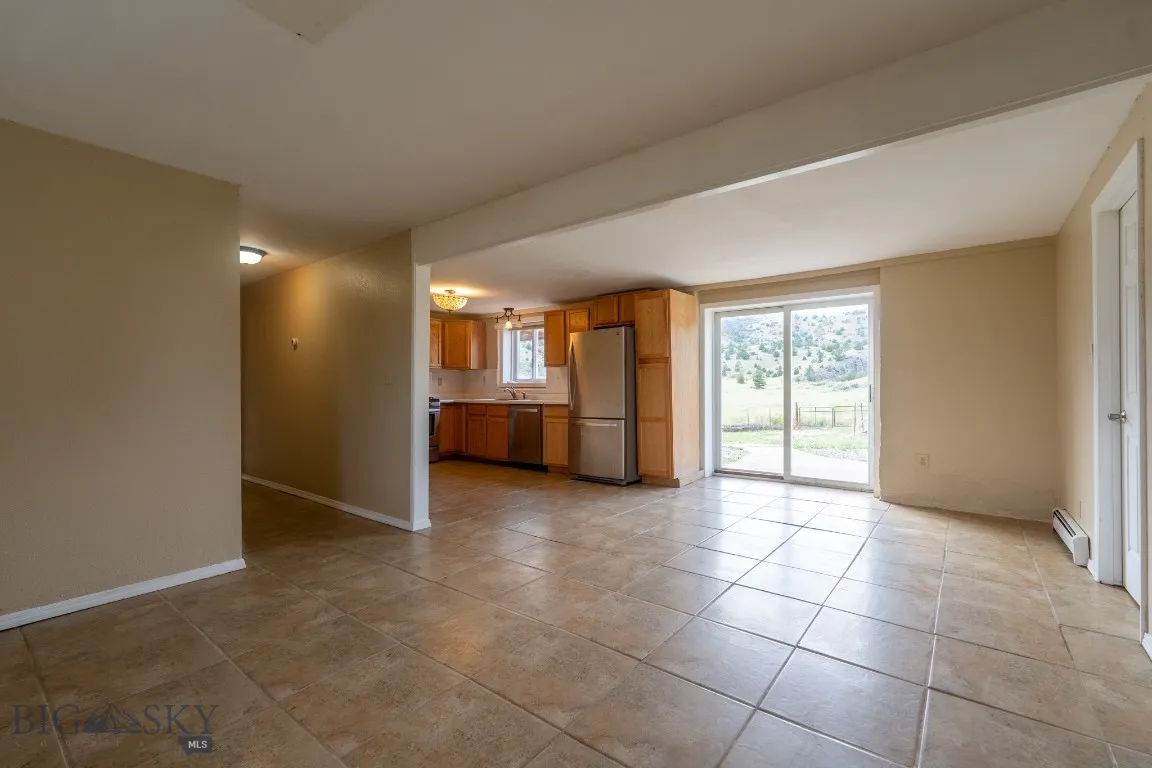 Lower level, living/dining area