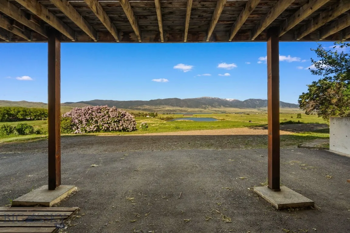 5545 Hwy 287, Mcallister, Montana 59740, Mc Allister, Montana 59740, 3 Bedrooms Bedrooms, ,2 BathroomsBathrooms,Farm,For Sale,5545 Hwy 287, Mcallister, Montana 59740,403161