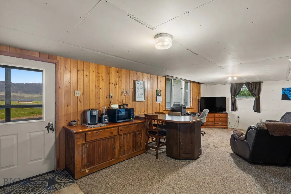 5545 Hwy 287, Mcallister, Montana 59740, Mc Allister, Montana 59740, 3 Bedrooms Bedrooms, ,2 BathroomsBathrooms,Farm,For Sale,5545 Hwy 287, Mcallister, Montana 59740,403161