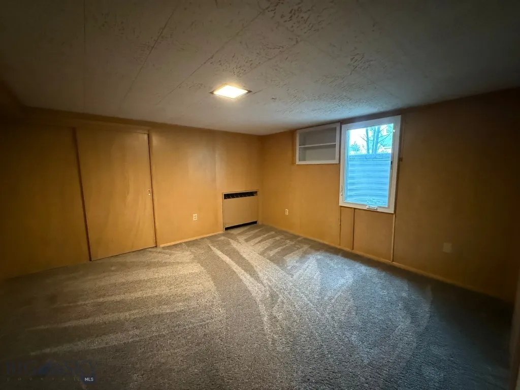 2821 Edwards, Butte, Montana 59701, Butte, Montana 59701, 5 Bedrooms Bedrooms, ,3 BathroomsBathrooms,Residential,For Sale,2821 Edwards, Butte, Montana 59701,0,403210