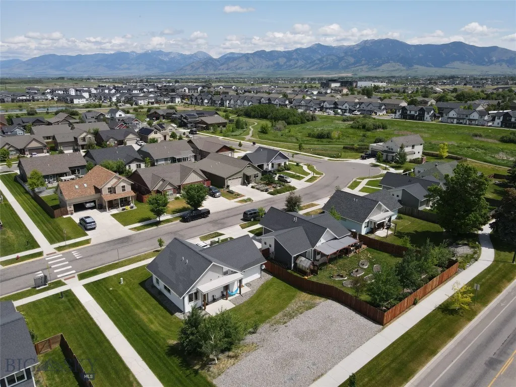 4454 Shadow Glen, Bozeman, Montana 59718, Bozeman, Montana 59718, 2 Bedrooms Bedrooms, ,2 BathroomsBathrooms,Residential,For Sale,4454 Shadow Glen, Bozeman, Montana 59718,403146