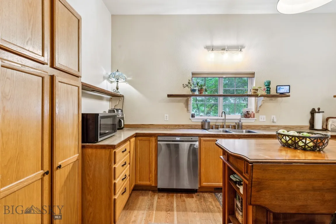 2801 W Villard Street, Bozeman, Montana 59718, Bozeman, Montana 59718, 4 Bedrooms Bedrooms, ,2 BathroomsBathrooms,Residential,For Sale,2801 W Villard Street, Bozeman, Montana 59718,398975