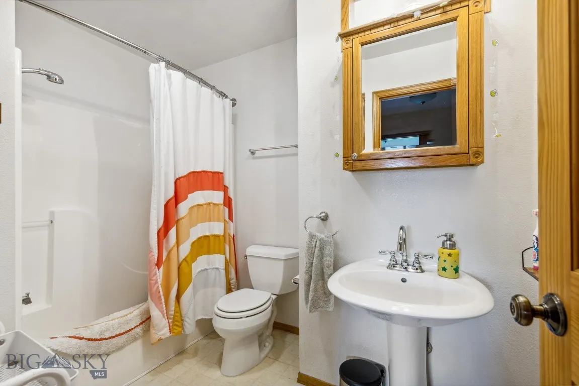 2801 W Villard Street, Bozeman, Montana 59718, Bozeman, Montana 59718, 4 Bedrooms Bedrooms, ,2 BathroomsBathrooms,Residential,For Sale,2801 W Villard Street, Bozeman, Montana 59718,398975