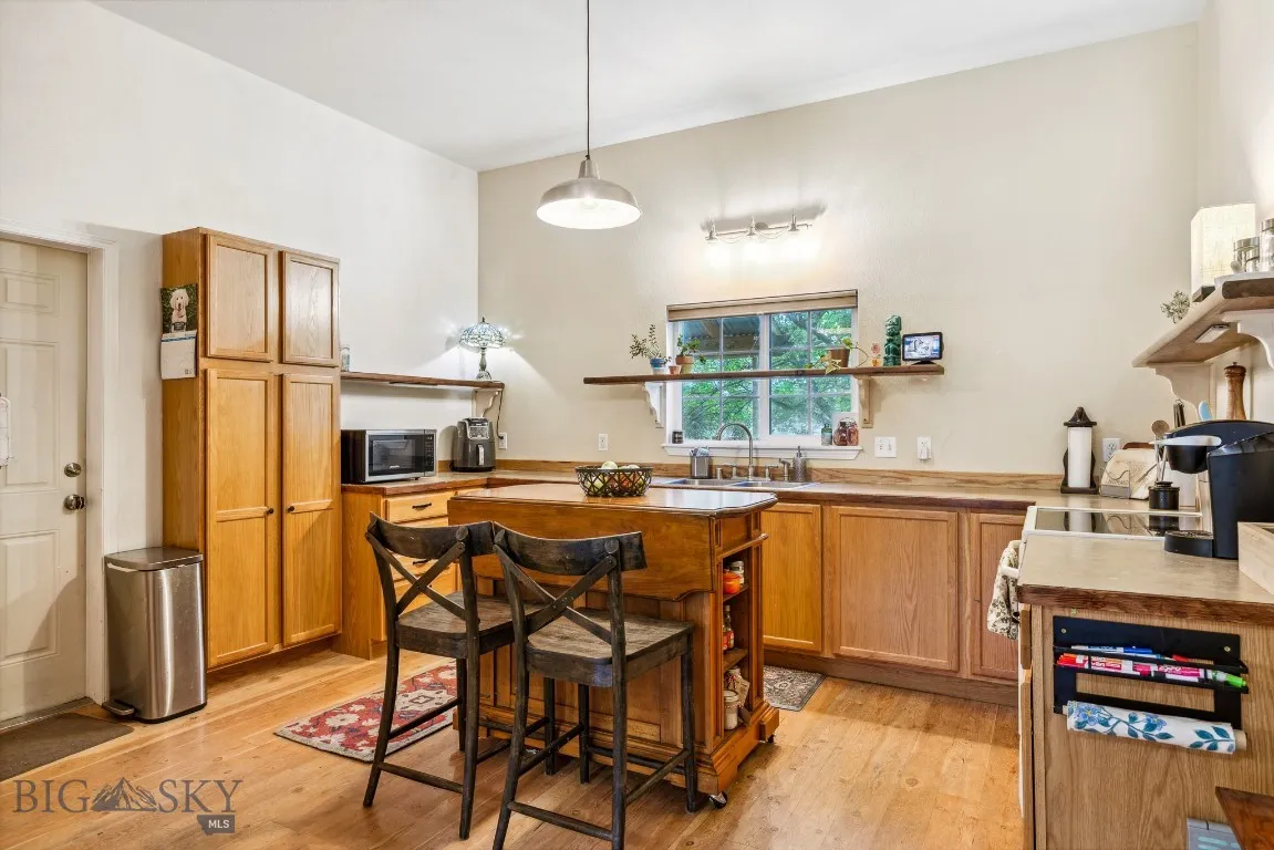 2801 W Villard Street, Bozeman, Montana 59718, Bozeman, Montana 59718, 4 Bedrooms Bedrooms, ,2 BathroomsBathrooms,Residential,For Sale,2801 W Villard Street, Bozeman, Montana 59718,398975