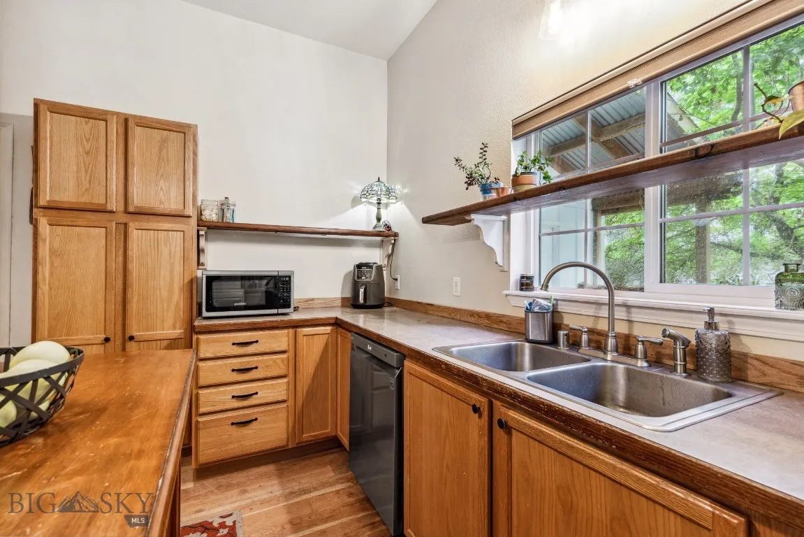 2801 W Villard Street, Bozeman, Montana 59718, Bozeman, Montana 59718, 4 Bedrooms Bedrooms, ,2 BathroomsBathrooms,Residential,For Sale,2801 W Villard Street, Bozeman, Montana 59718,398975