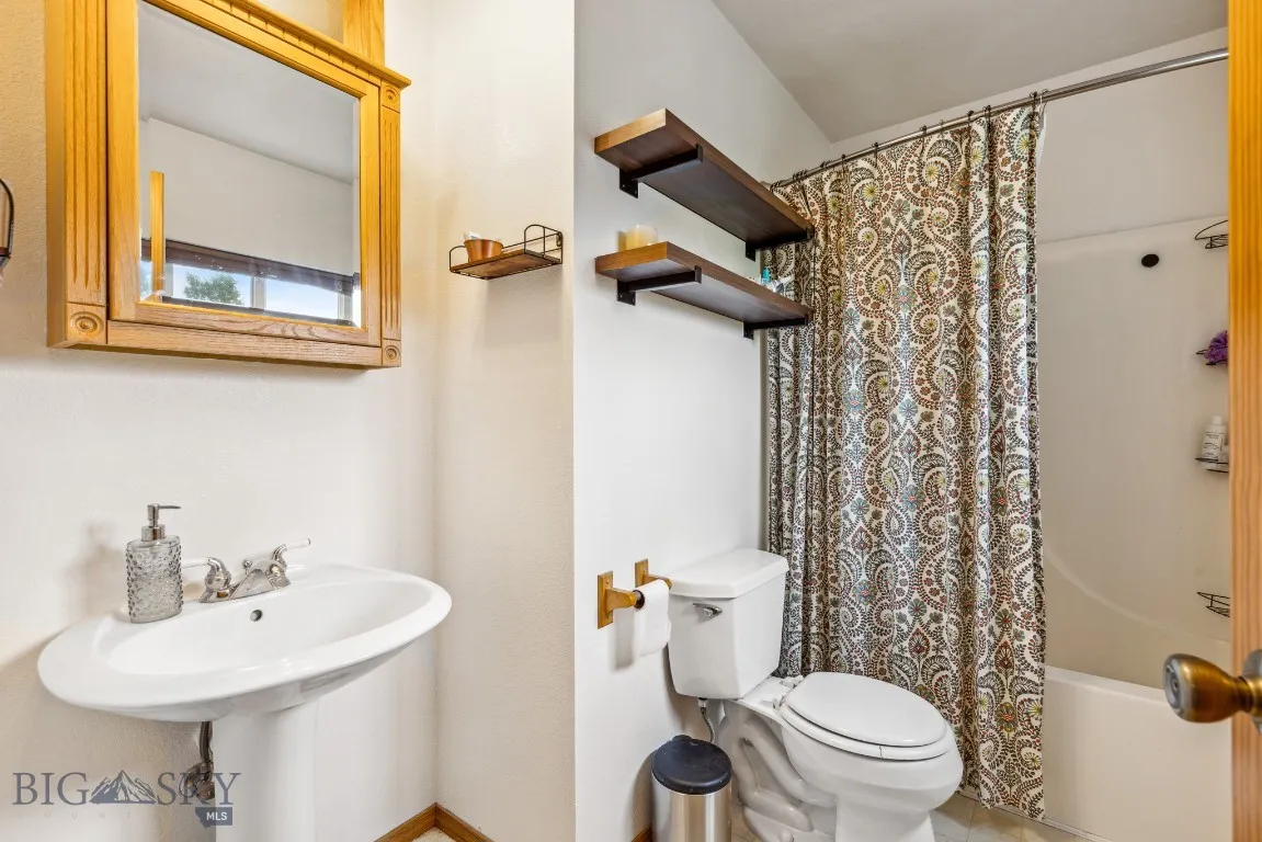 2801 W Villard Street, Bozeman, Montana 59718, Bozeman, Montana 59718, 4 Bedrooms Bedrooms, ,2 BathroomsBathrooms,Residential,For Sale,2801 W Villard Street, Bozeman, Montana 59718,398975