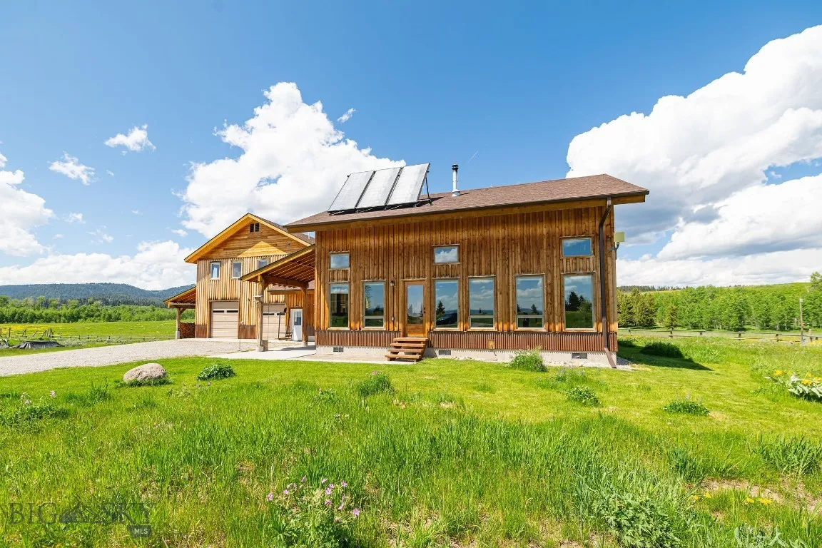 241 Aspen Loop Road, West Yellowstone, Montana 597, West Yellowstone, Montana 59758, 4 Bedrooms Bedrooms, ,2 BathroomsBathrooms,Residential,For Sale,241 Aspen Loop Road, West Yellowstone, Montana 597,0,403199