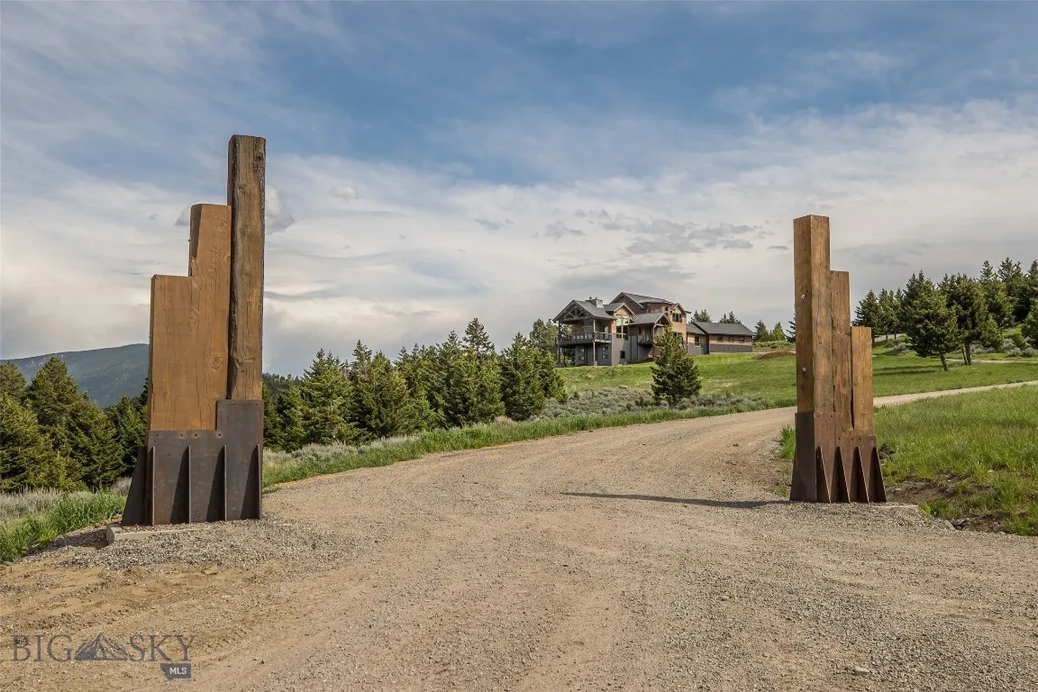 198 Elk Ridge Road, Livingston, Montana 59047, Livingston, Montana 59047, 4 Bedrooms Bedrooms, ,2 BathroomsBathrooms,Residential,For Sale,198 Elk Ridge Road, Livingston, Montana 59047,402303