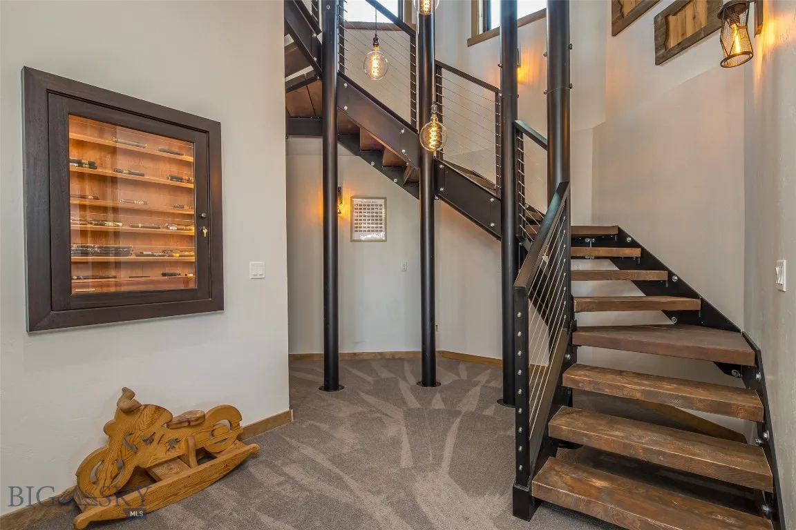 198 Elk Ridge Road, Livingston, Montana 59047, Livingston, Montana 59047, 4 Bedrooms Bedrooms, ,2 BathroomsBathrooms,Residential,For Sale,198 Elk Ridge Road, Livingston, Montana 59047,402303