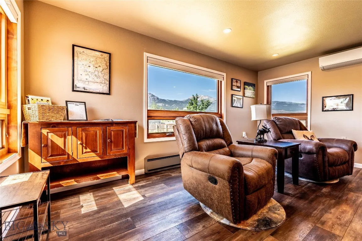 Spacious Living Room with Views of Electric Peak