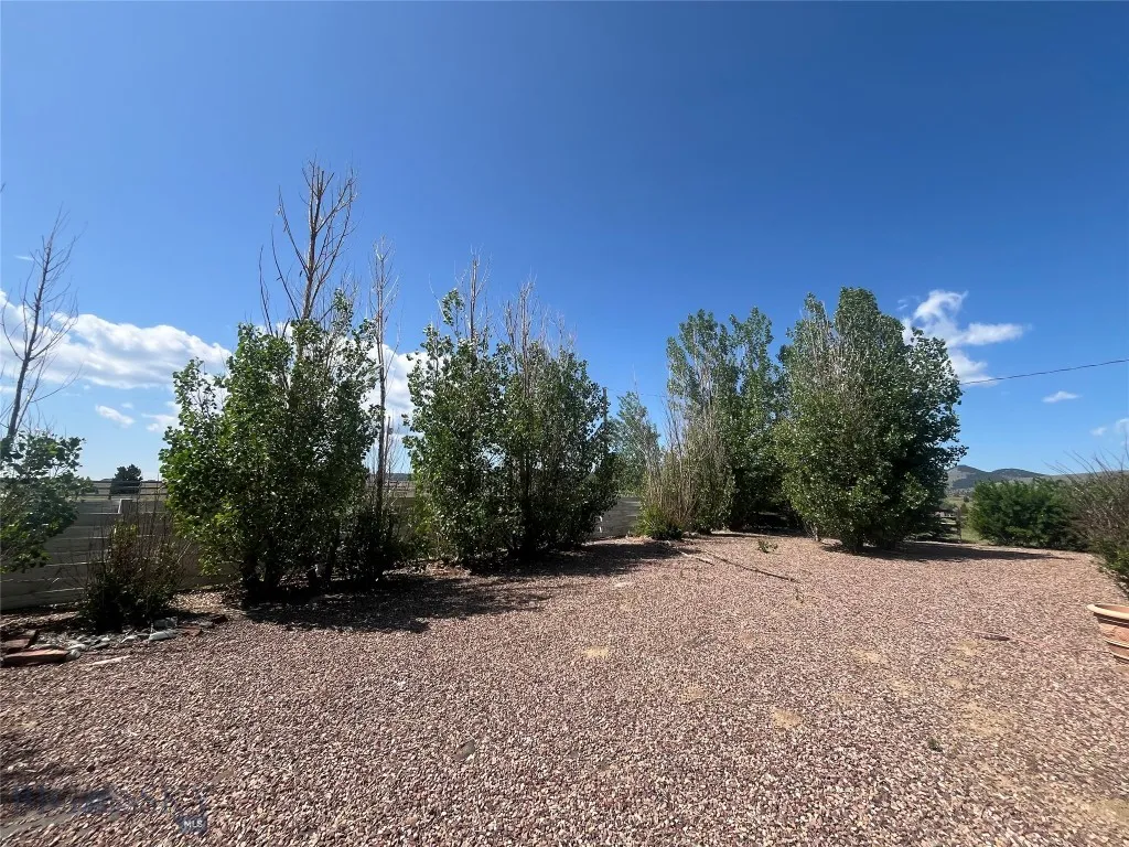 119043 Battle Ridge Road, Butte, Montana 59750, Butte, Montana 59750, 3 Bedrooms Bedrooms, ,2 BathroomsBathrooms,Residential,For Sale,119043 Battle Ridge Road, Butte, Montana 59750,0,403301