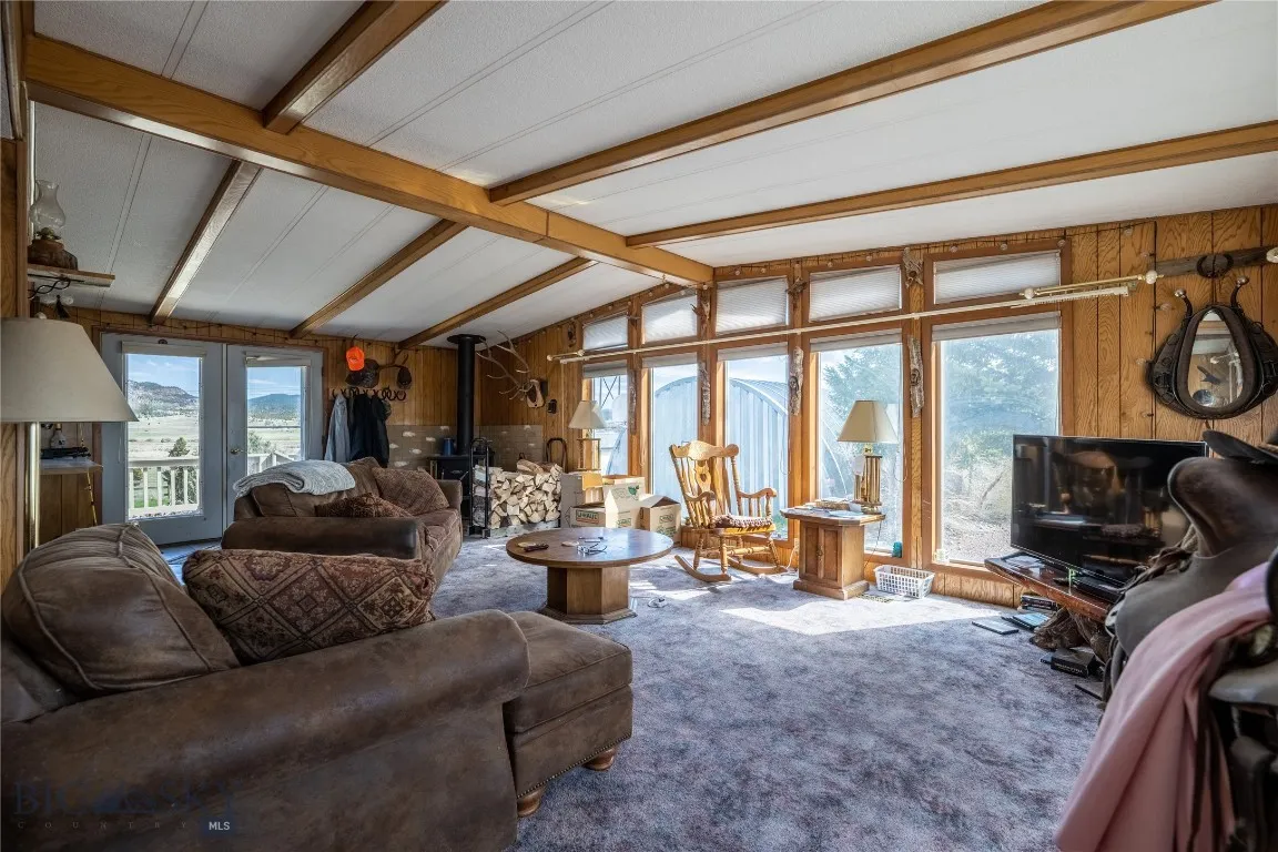 119043 Battle Ridge Road, Butte, Montana 59750, Butte, Montana 59750, 3 Bedrooms Bedrooms, ,2 BathroomsBathrooms,Residential,For Sale,119043 Battle Ridge Road, Butte, Montana 59750,0,403301