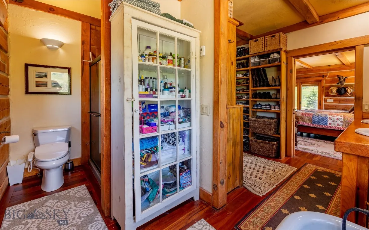 10 Beaver Dam, Roscoe, Montana 59071, Roscoe, Montana 59071, 4 Bedrooms Bedrooms, ,3 BathroomsBathrooms,Residential,For Sale,10 Beaver Dam, Roscoe, Montana 59071,0,403308