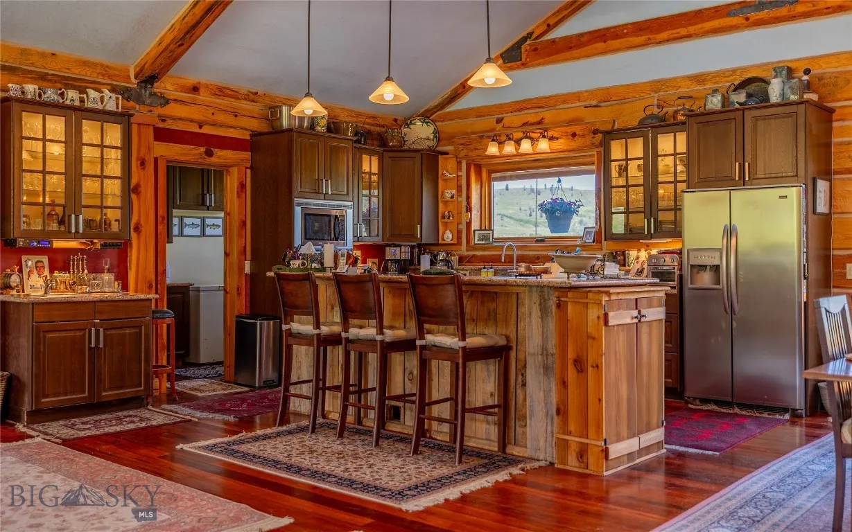 10 Beaver Dam, Roscoe, Montana 59071, Roscoe, Montana 59071, 4 Bedrooms Bedrooms, ,3 BathroomsBathrooms,Residential,For Sale,10 Beaver Dam, Roscoe, Montana 59071,0,403308