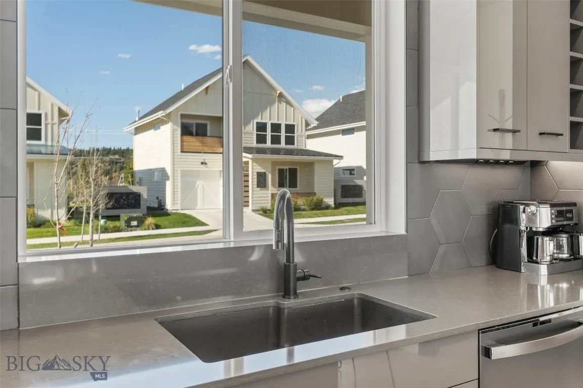 1952 Little Cottage Lane, Bozeman, Montana 59715, Bozeman, Montana 59715, 3 Bedrooms Bedrooms, ,2 BathroomsBathrooms,Residential,For Sale,1952 Little Cottage Lane, Bozeman, Montana 59715,403318