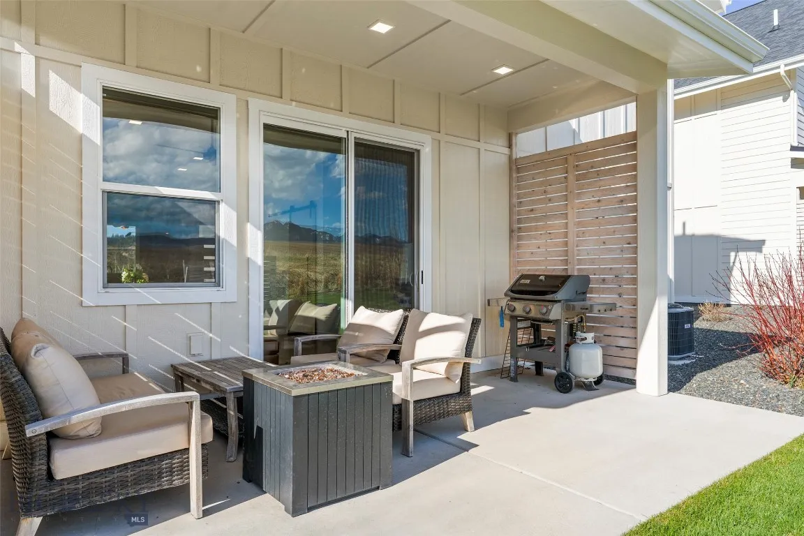 1952 Little Cottage Lane, Bozeman, Montana 59715, Bozeman, Montana 59715, 3 Bedrooms Bedrooms, ,2 BathroomsBathrooms,Residential,For Sale,1952 Little Cottage Lane, Bozeman, Montana 59715,403318