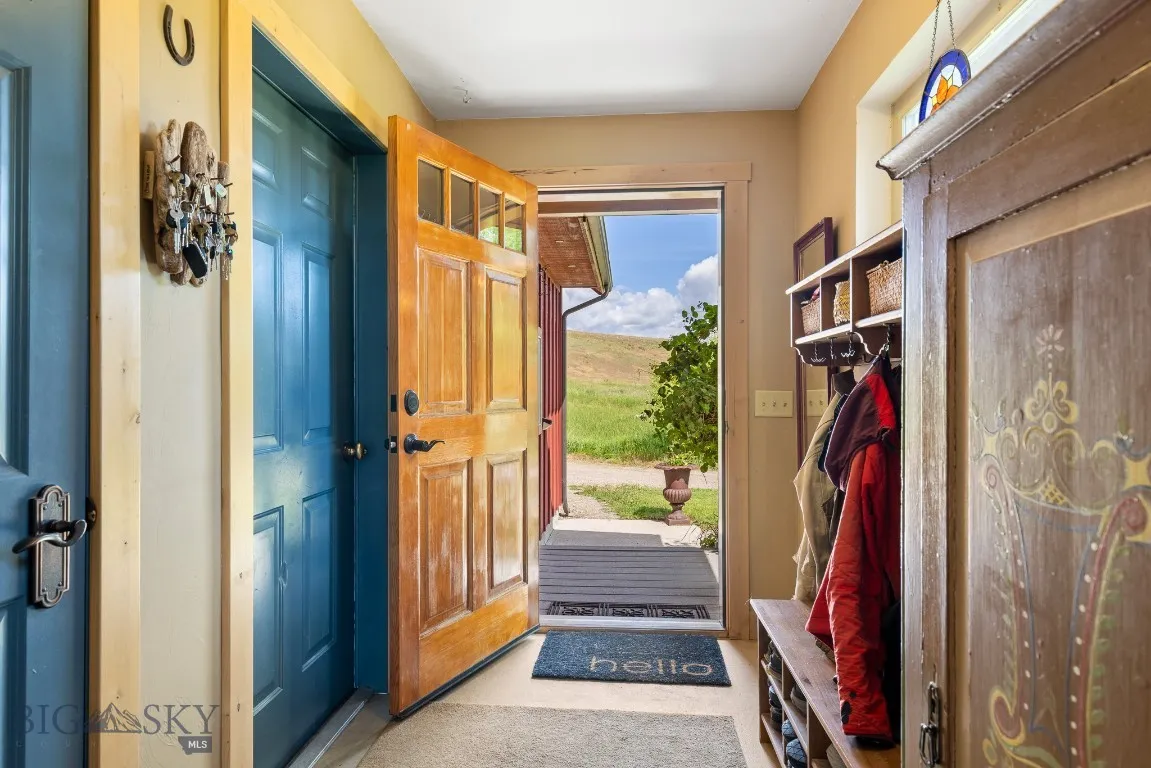13 Blue Wing Road, Ennis, Montana 59729, Ennis, Montana 59729, 4 Bedrooms Bedrooms, ,2 BathroomsBathrooms,Residential,For Sale,13 Blue Wing Road, Ennis, Montana 59729,0,403101