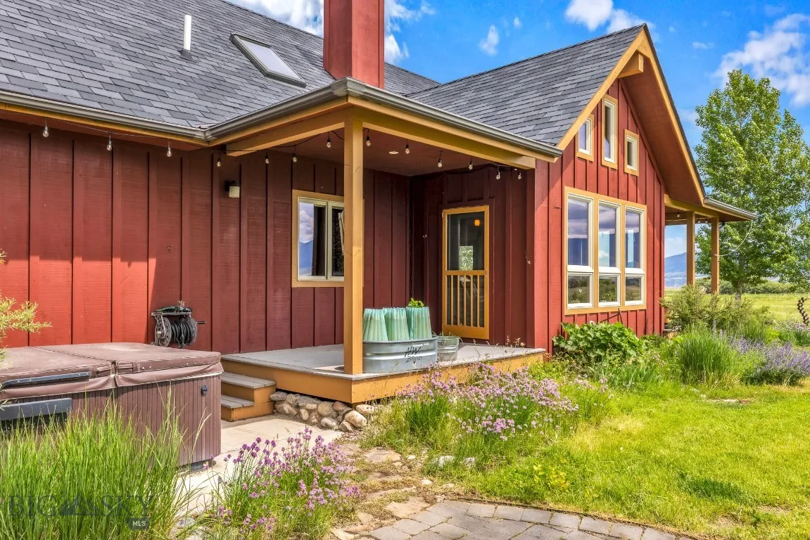13 Blue Wing Road, Ennis, Montana 59729, Ennis, Montana 59729, 4 Bedrooms Bedrooms, ,2 BathroomsBathrooms,Residential,For Sale,13 Blue Wing Road, Ennis, Montana 59729,0,403101