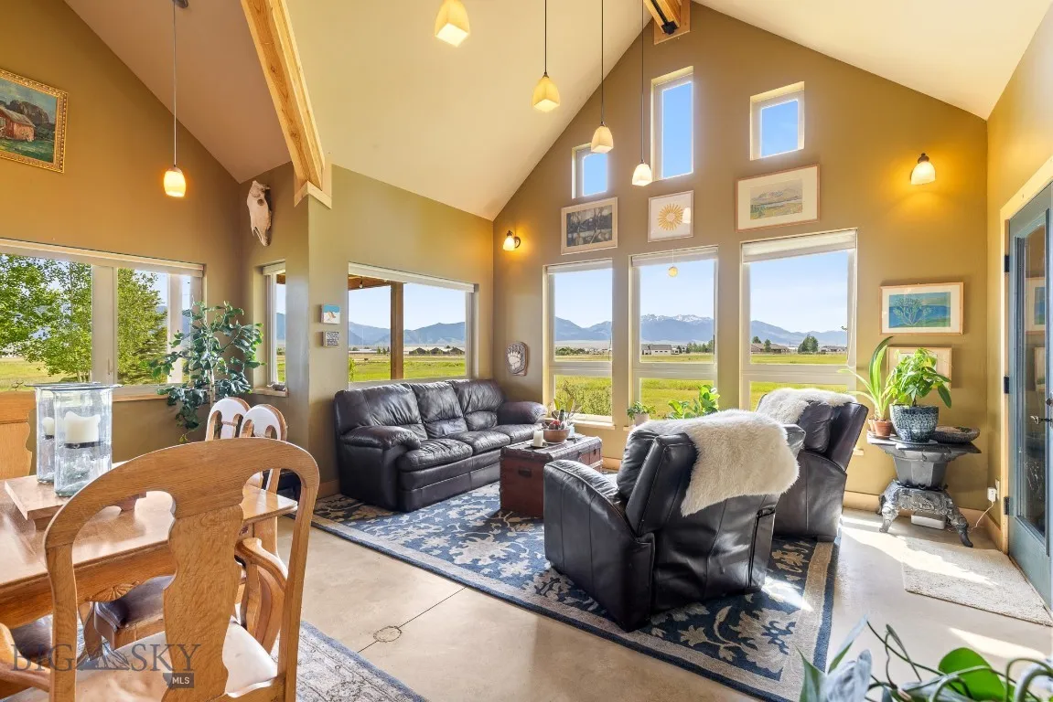 13 Blue Wing Road, Ennis, Montana 59729, Ennis, Montana 59729, 4 Bedrooms Bedrooms, ,2 BathroomsBathrooms,Residential,For Sale,13 Blue Wing Road, Ennis, Montana 59729,0,403101