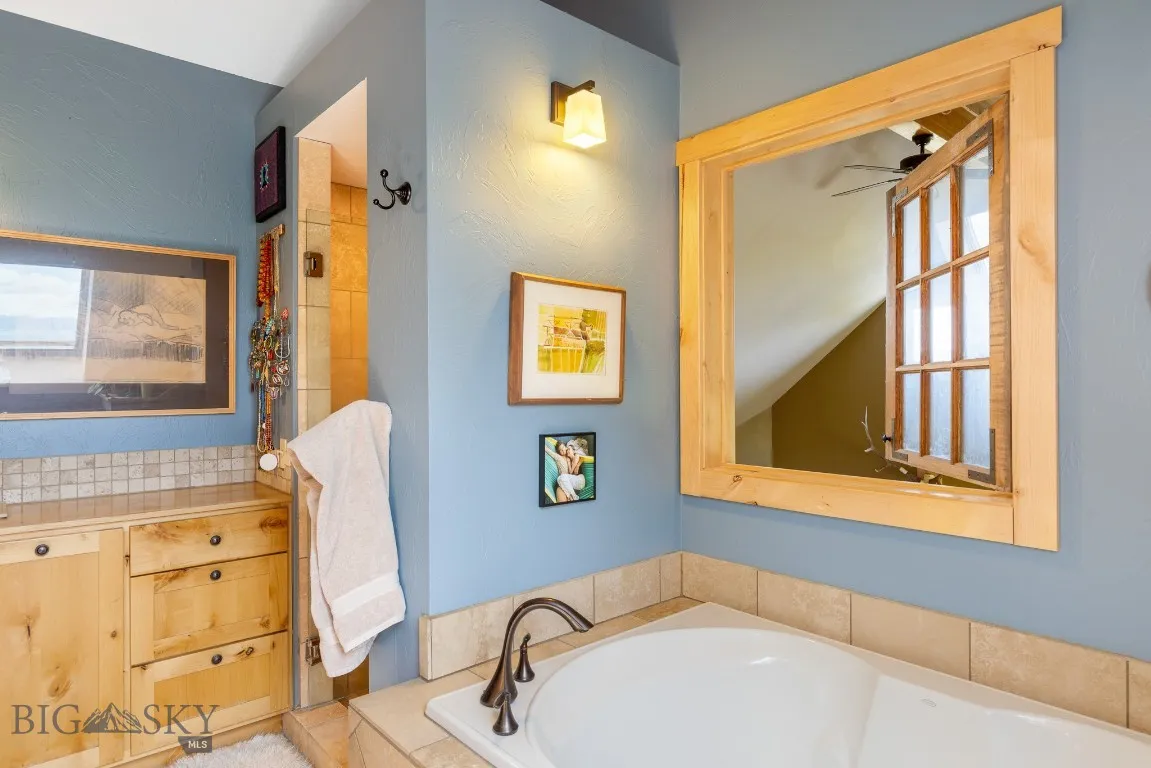 13 Blue Wing Road, Ennis, Montana 59729, Ennis, Montana 59729, 4 Bedrooms Bedrooms, ,2 BathroomsBathrooms,Residential,For Sale,13 Blue Wing Road, Ennis, Montana 59729,0,403101