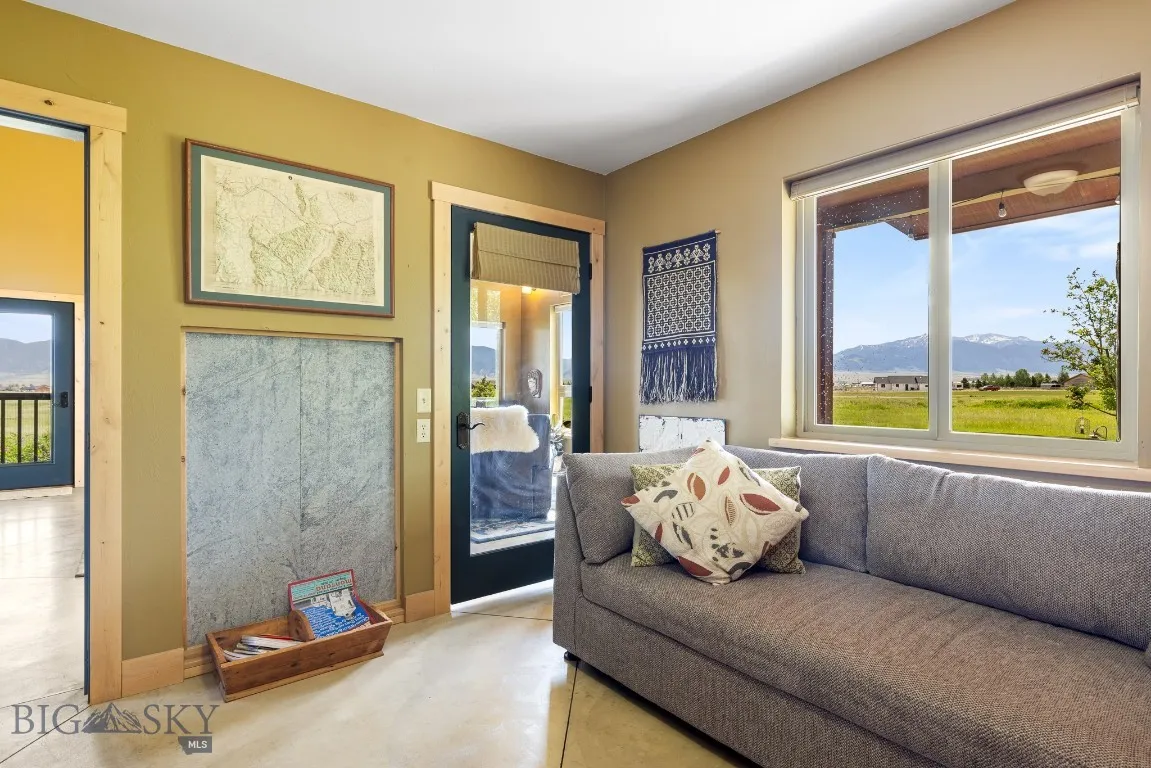 13 Blue Wing Road, Ennis, Montana 59729, Ennis, Montana 59729, 4 Bedrooms Bedrooms, ,2 BathroomsBathrooms,Residential,For Sale,13 Blue Wing Road, Ennis, Montana 59729,0,403101