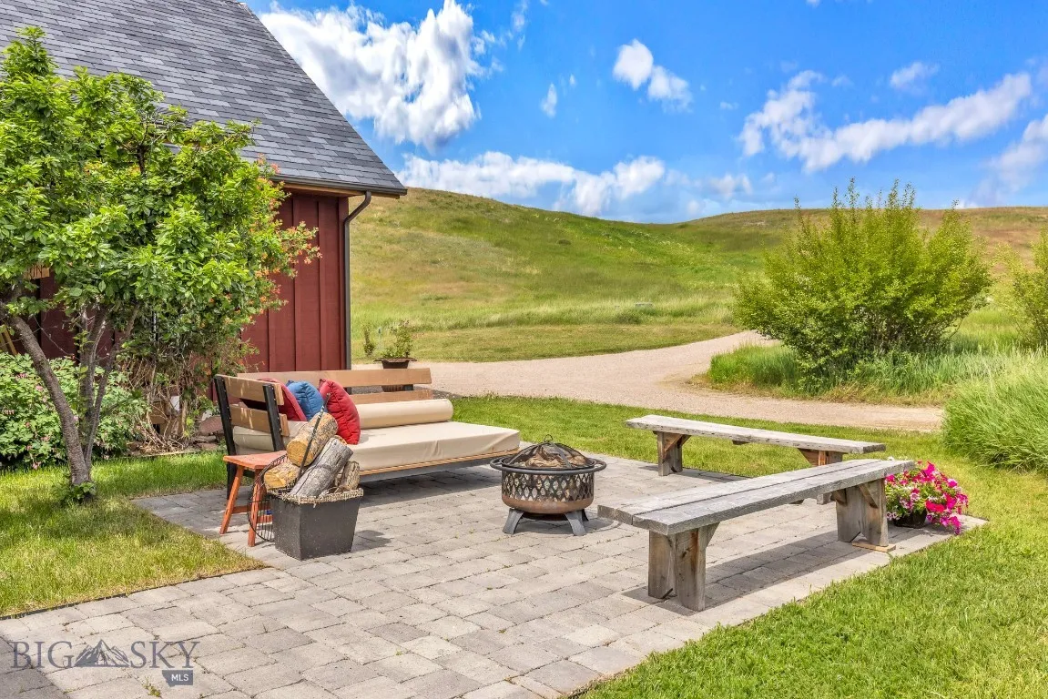 13 Blue Wing Road, Ennis, Montana 59729, Ennis, Montana 59729, 4 Bedrooms Bedrooms, ,2 BathroomsBathrooms,Residential,For Sale,13 Blue Wing Road, Ennis, Montana 59729,0,403101
