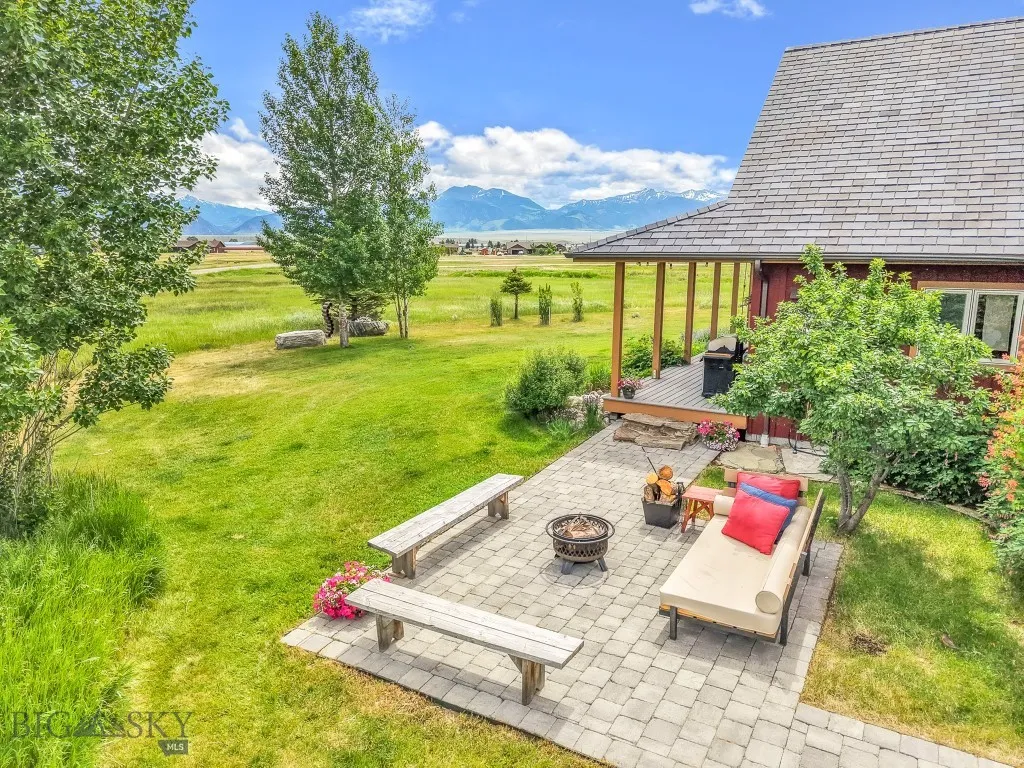 13 Blue Wing Road, Ennis, Montana 59729, Ennis, Montana 59729, 4 Bedrooms Bedrooms, ,2 BathroomsBathrooms,Residential,For Sale,13 Blue Wing Road, Ennis, Montana 59729,0,403101